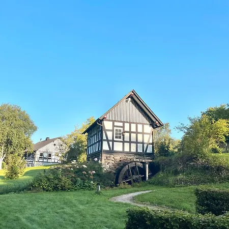 Wanderglueck Latrop *