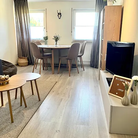 Wanderglueck Latrop Apartman